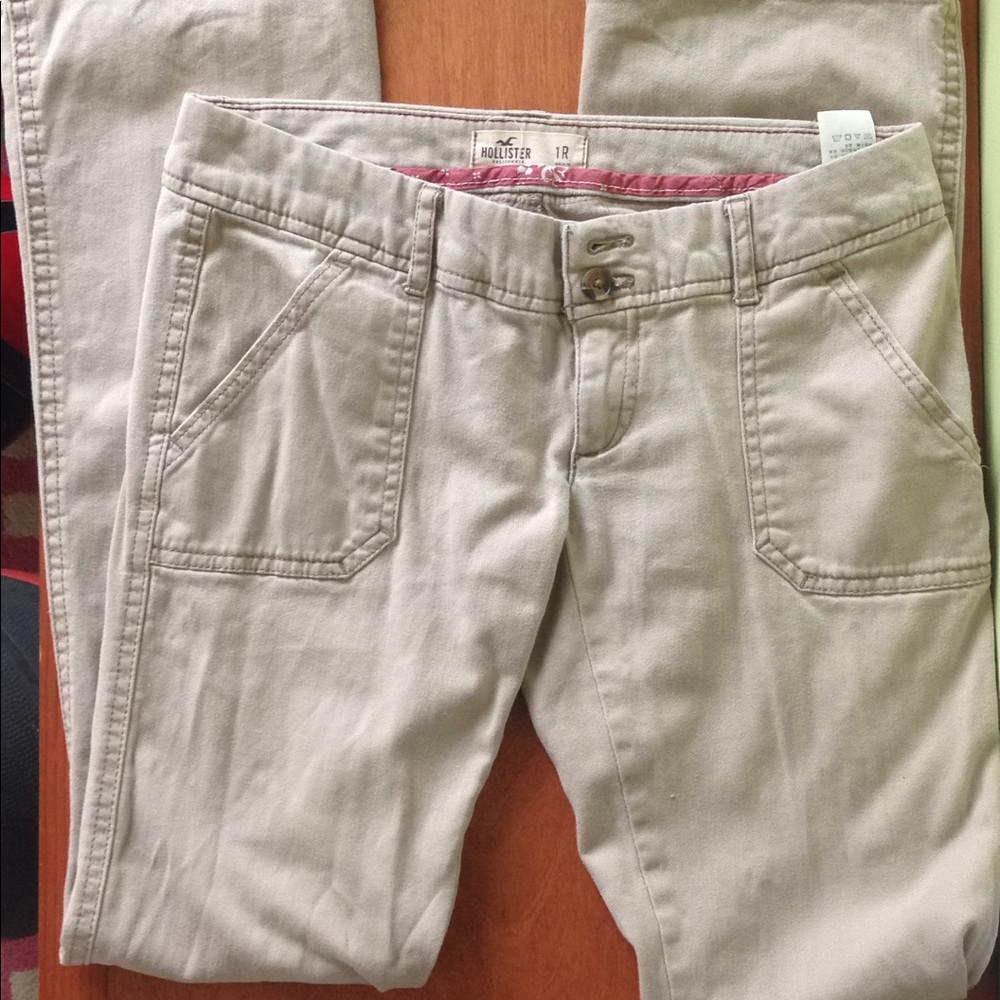 Junior Hollister khakis